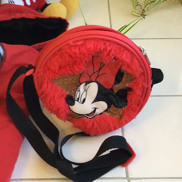 ‘Disney’ Minnie Mouse Hoodie w/Purse - Picture 9 of 11